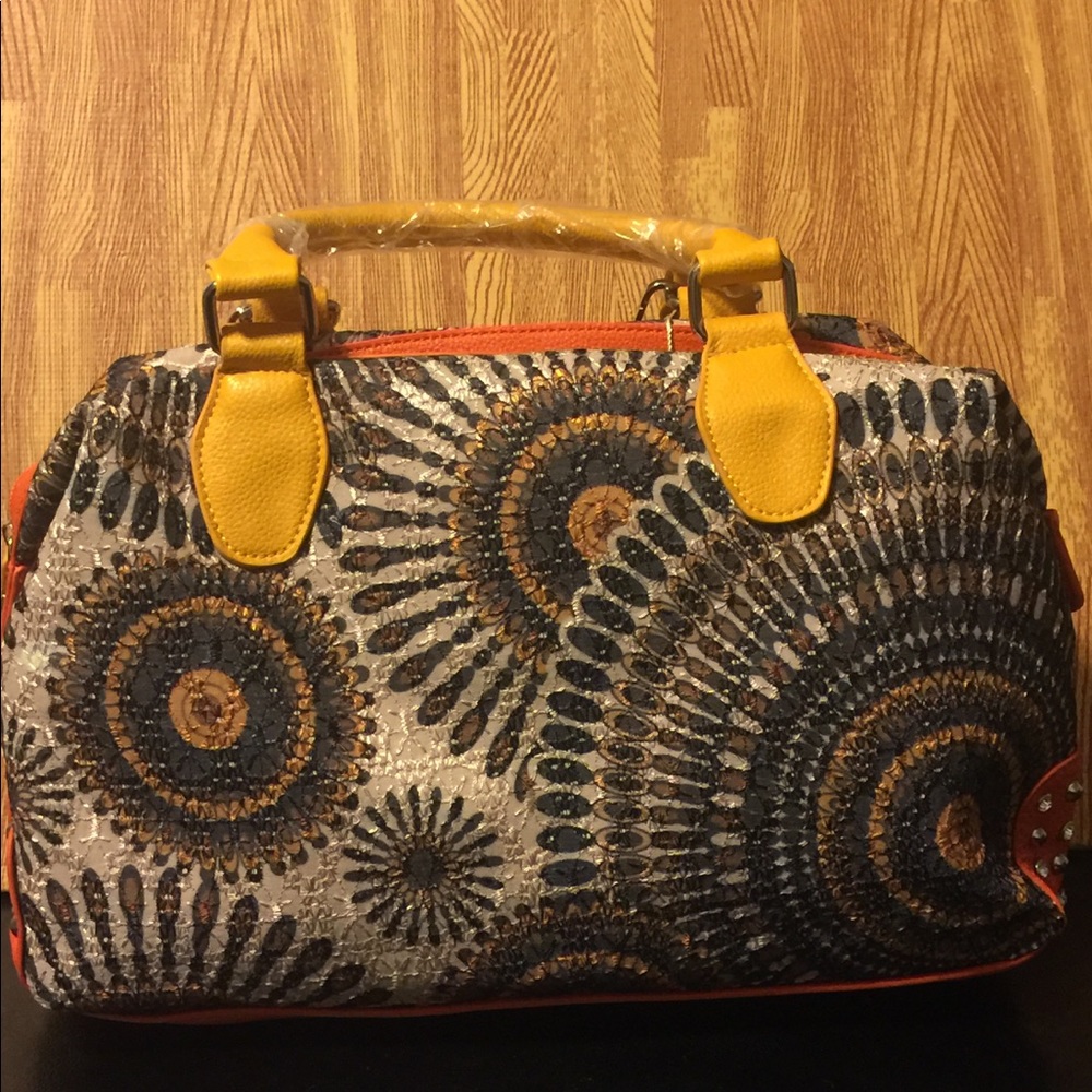 Handbag